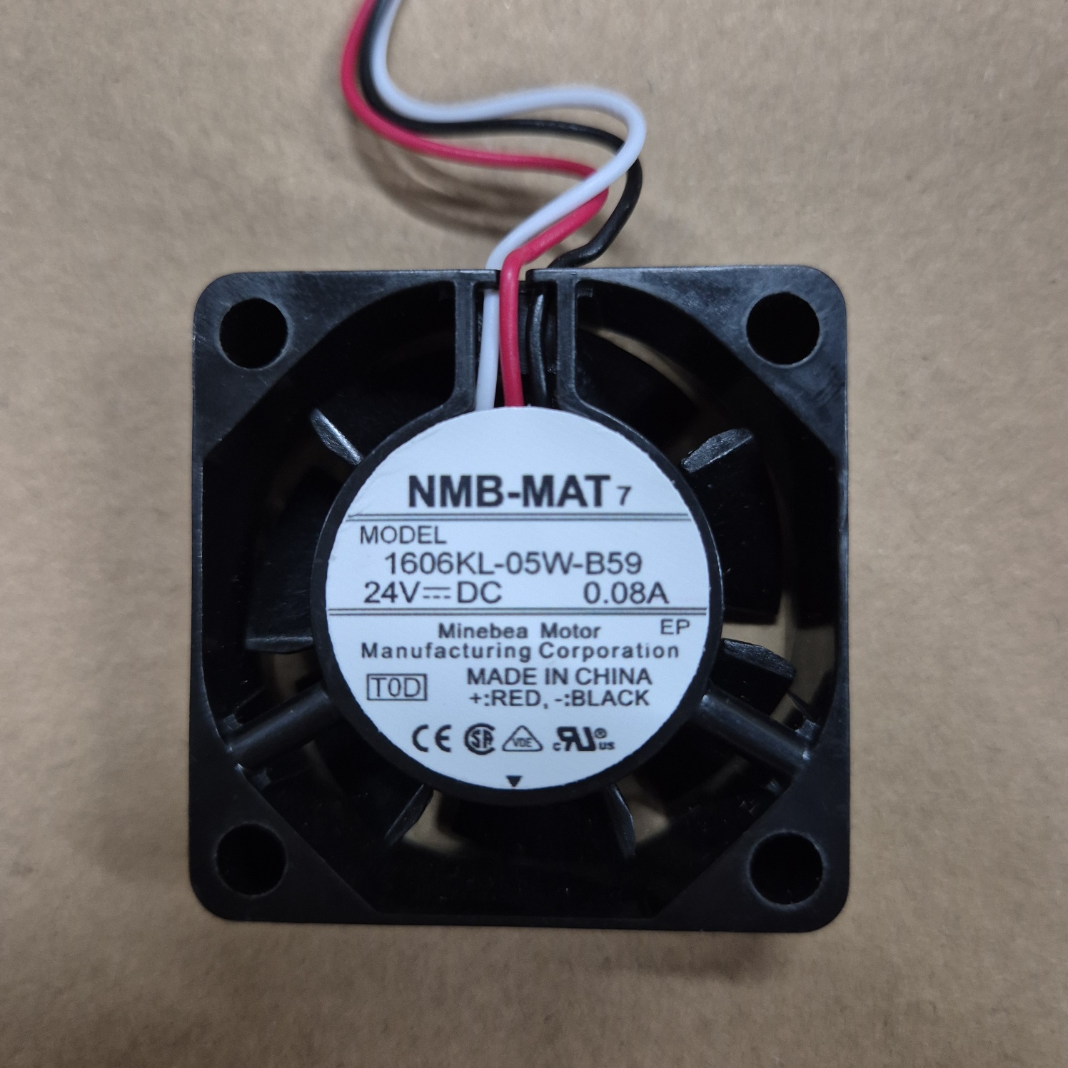 오리지널 쿨러 NMB 1606KL 05W B59 DC24V 0.08A 냉각 팬