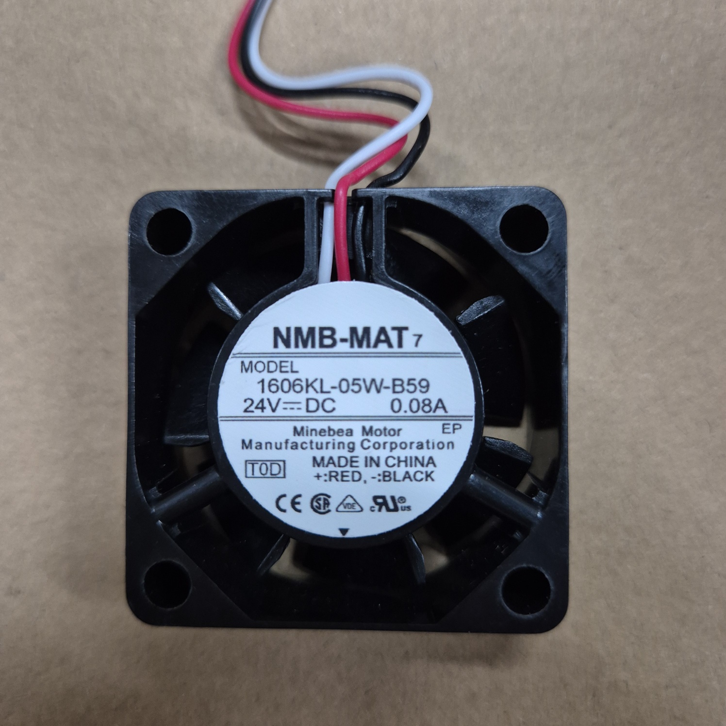 오리지널 쿨러 NMB 1606KL 05W B59 DC24V 0.08A 냉각 팬
