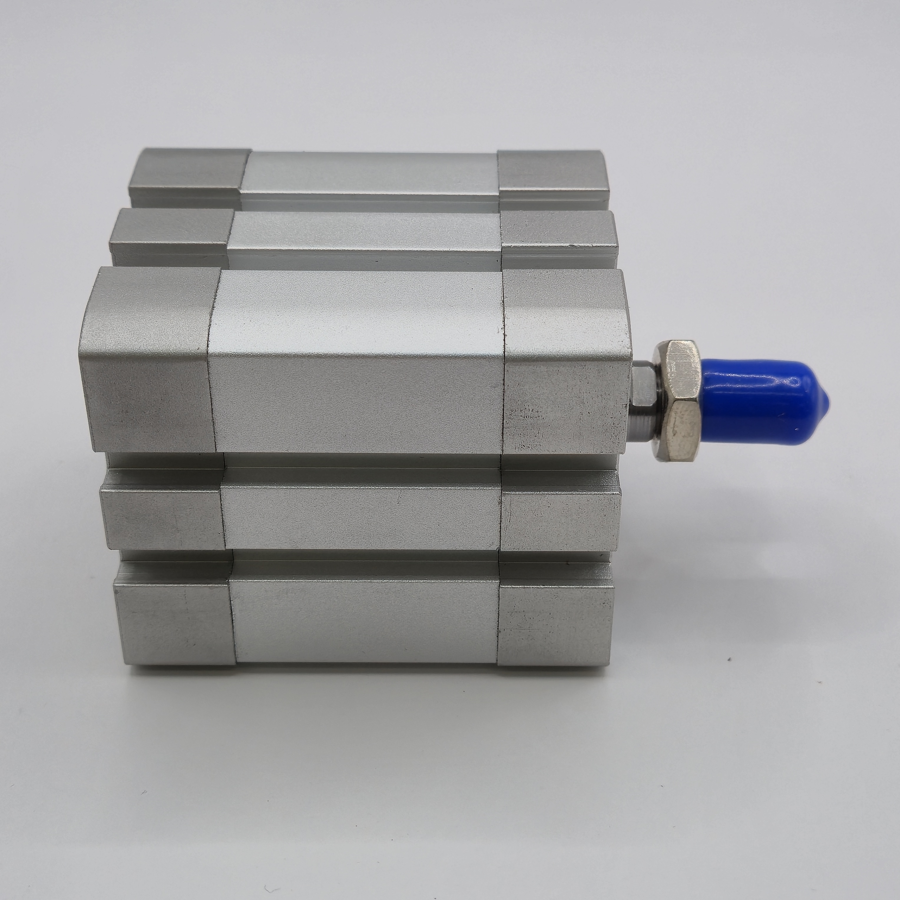 FESTO ADN-40-20-A-P-A 스트로크 20MM 공압 실린더