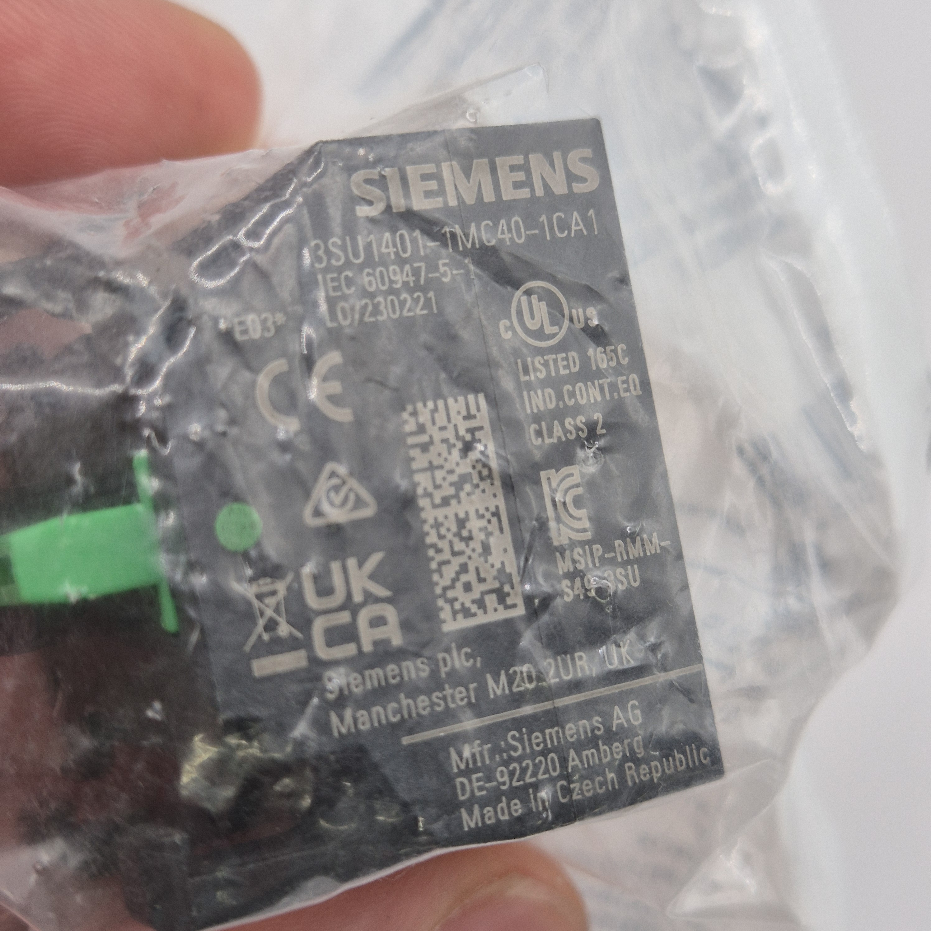 Siemens 3SU1401-1MC40-1CA1 푸쉬버튼 모듈 터미널 블록