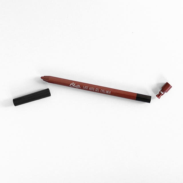 <b><p>Buia last auto Gel Eyiner Bohemn Edition</p></b><b><p>ピア ラスト オート ゲル アイライナー ボヘミアン エディション 光沢に 持続力の良い</p></b><br /><br /><p align='center'>