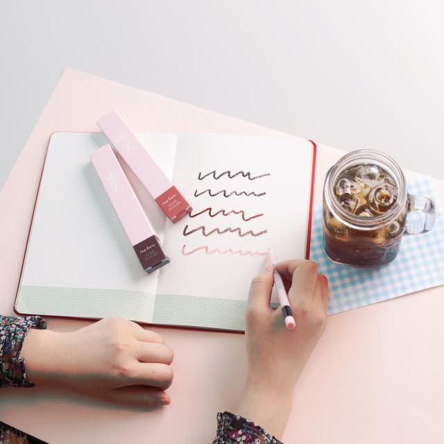 <b><p>Buia last auto Gel Eyiner Lady Edition 0.5g</p></b><b><p>ピア ラスト オート ゲル アイライナー レディ エション 0.5g 持続力の良いあなた</p></b><br /><br /><p align='center'>