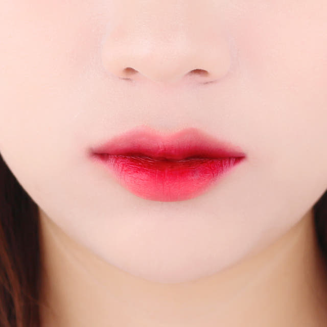 Pia Last Rouge 3.5g Moist Lipstick Sparkling brigh