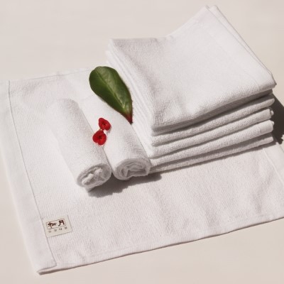 <b><p>Songwol towel Korean hd 26 Water Chap 10</p></b><b><p>ソンウォルタオル 韓国の手26 おしぼり 10枚 X28cm 20g 面0％ 薄い</p></b><br /><br /><p align='center'>