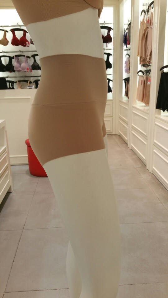 POWER SHORTY wedding fashion see-through look wedd