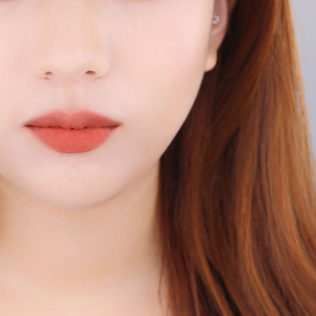 Pia Last Lipstick 2 3.5g Point Brown Brown Color V