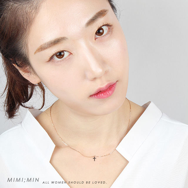 십자가목걸이 14케이 18k 여자 명품 데일리 블랙 다이아 십자가 팬던트 금 목걸이 - 상세 이미지 5