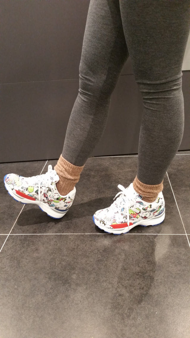 <b><p>Shu Comma Bonnie Haven star Pop print LSKX55311WH</p></b><b><p>シューコンマみる ヘブン スター ポッププリントLSKX55311WH かわいい</p></b><br /><br /><p align='center'>
