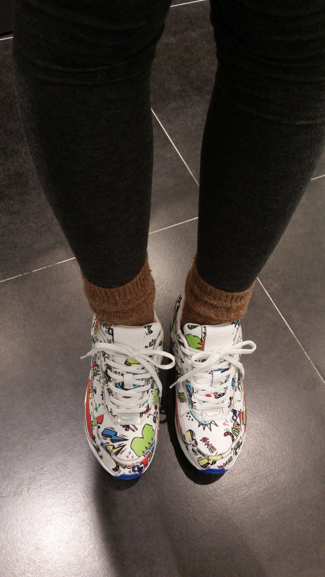 <b><p>Shu Comma Bonnie Haven star Pop print LSKX55311WH</p></b><b><p>シューコンマみる ヘブン スター ポッププリントLSKX55311WH かわいい</p></b><br /><br /><p align='center'>