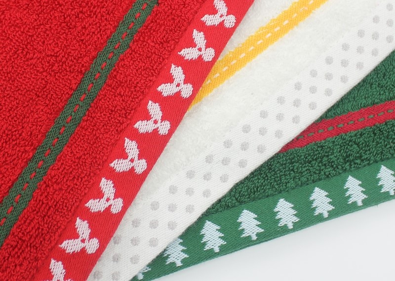 <b><p>Songwol Christmas towel 40 Year-end pty Cebry</p></b><b><p>ソンウォル クリスマスタオル40 忘年会 記念 キャラクター スヌーピー 子供</p></b><br /><br /><p align='center'>