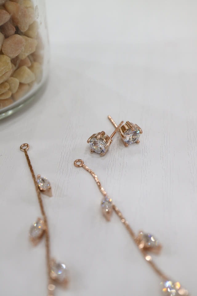 Titanium post handmade leaf earrings date look lux