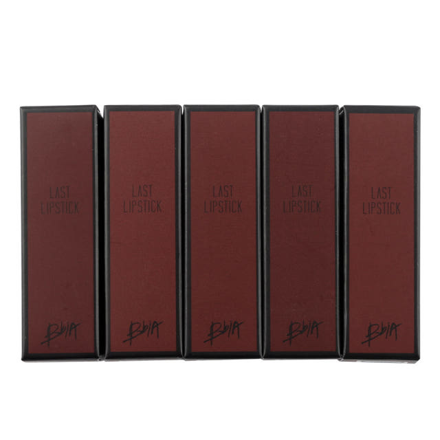 Pia Last Lipstick 3.5g Matte type that comes in cl