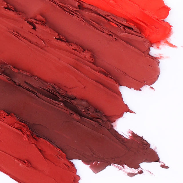 Pia Last Lipstick 3.5g Matte type that comes in cl