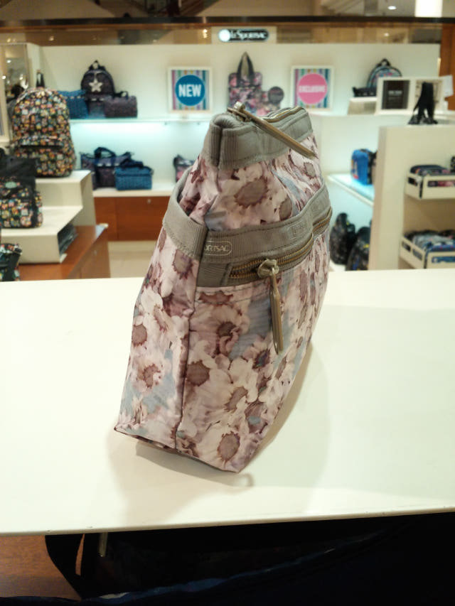 New CLASSIC 2 ZIP POUCH