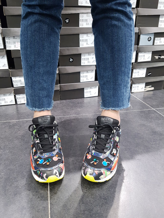 <b><p>Shu Comma Bonnie Haven black Twinkle LSKX55331BK</p></b><b><p>シューコンマみる ヘブン ブラック トゥインクル LSKX55331BK かわいい</p></b><br /><br /><p align='center'>