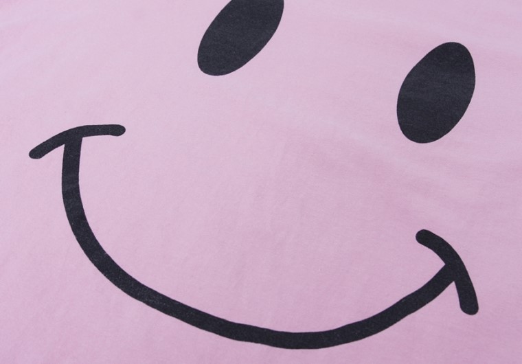 <b><p>pajamas one piece Homeware smile Fa</p></b><b><p>パジャマ ワンピース ホームウェア スマイル 純綿</p></b><br /><br /><p align='center'>