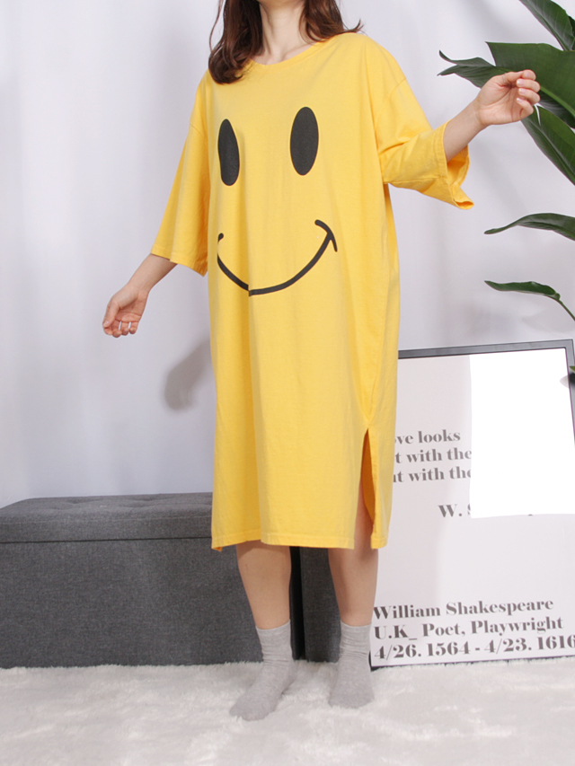 <b><p>pajamas one piece Homeware smile Fa</p></b><b><p>パジャマ ワンピース ホームウェア スマイル 純綿</p></b><br /><br /><p align='center'>