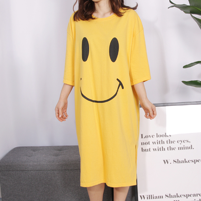<b><p>pajamas one piece Homeware smile Fa</p></b><b><p>パジャマ ワンピース ホームウェア スマイル 純綿</p></b><br /><br /><p align='center'>