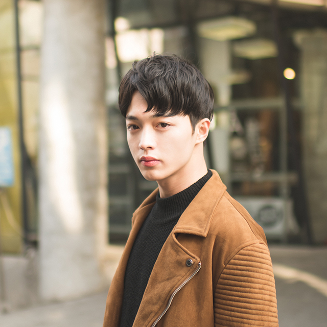 가르마 가발 투블럭 소프트쉼표스타일 - 상품 이미지