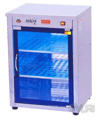 <b><p>Sokcho Fish Market 100%Kean Tongyeong student</p></b><b><p>束草魚市場 100％韓国語 統営 生 グルジョト 1キロ 瓶熟成 低塩塩辛 天下</p></b><br /><br /><p align='center'>