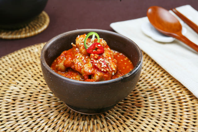 <b><p>Sokcho Fish Market 100%Korn Bu kg Aging the</p></b><b><p>束草魚市場 100％韓国語 ホヤ漕ぐ 1キロ 瓶熟成 低塩塩辛 天下 カレイシクヘ</p></b><br /><br /><p align='center'>