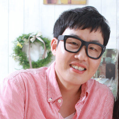 <b><p>Sokcho Fish Market 100%Kean Tongyeong student</p></b><b><p>束草魚市場 100％韓国語 統営 生 グルジョト 1キロ 瓶熟成 低塩塩辛 天下</p></b><br /><br /><p align='center'>