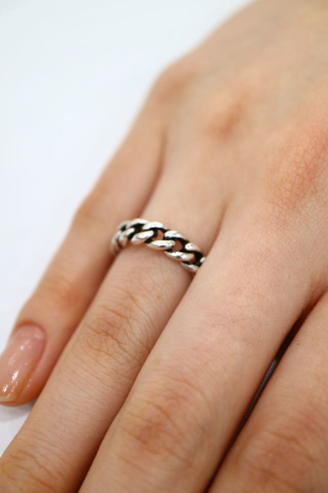 <b><p>925Silver paint album Free size ch All Advanced</p></b><b><p>925シルバー 油絵 銀の指輪 フリーサイズ チェーン 全体の順 高級 きれいな</p></b><br /><br /><p align='center'>