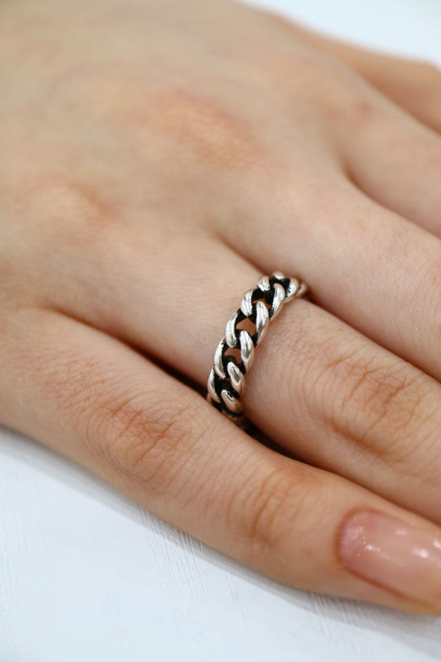 <b><p>925Silver paint album Free size ch All Advanced</p></b><b><p>925シルバー 油絵 銀の指輪 フリーサイズ チェーン 全体の順 高級 きれいな</p></b><br /><br /><p align='center'>