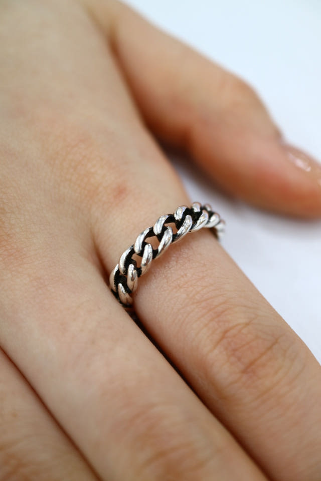 <b><p>925Silver paint album Free size ch All Advanced</p></b><b><p>925シルバー 油絵 銀の指輪 フリーサイズ チェーン 全体の順 高級 きれいな</p></b><br /><br /><p align='center'>