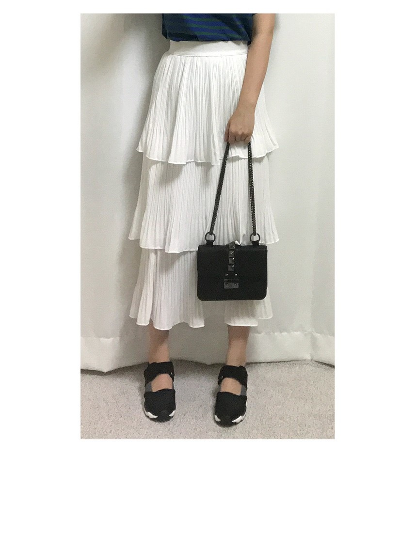 New Stud Chain Mini Cross Back Black Back Lacquer 