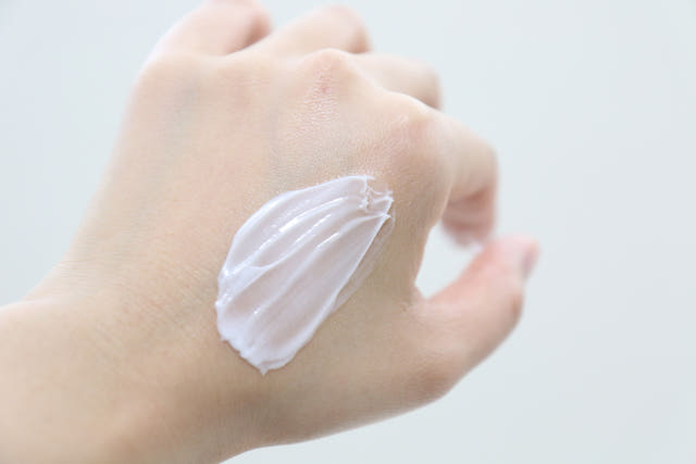 New EX-C Regeneration Cream Vitamin U Sensitive Re