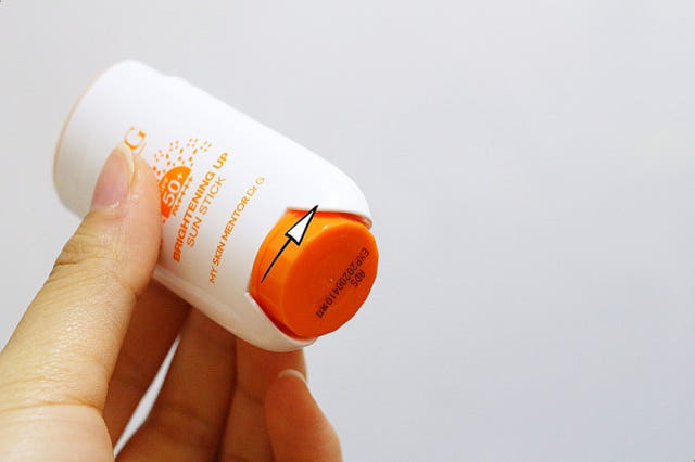 ★ 62% off + gift ★ Doctor's Brightening Sun Sti