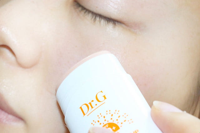 ★ 62% off + gift ★ Doctor's Brightening Sun Sti