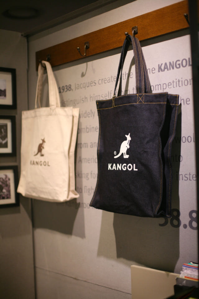 Kangol EcoFriendy Back Life Denim Black KJEBEB0019