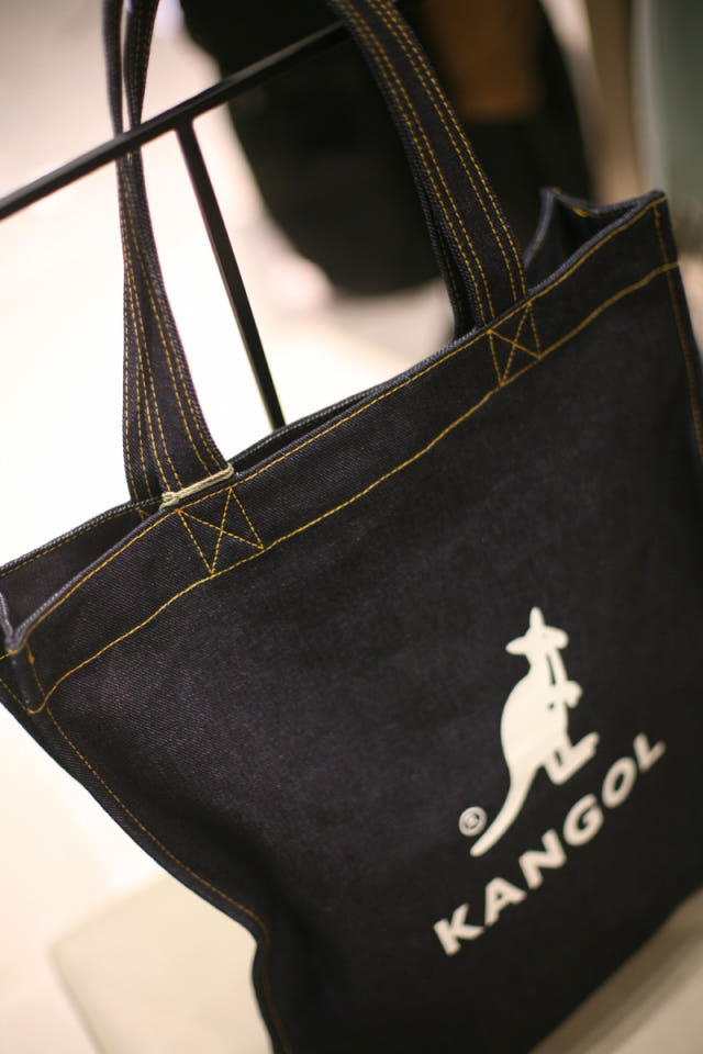 Kangol EcoFriendy Back Life Denim Black KJEBEB0019