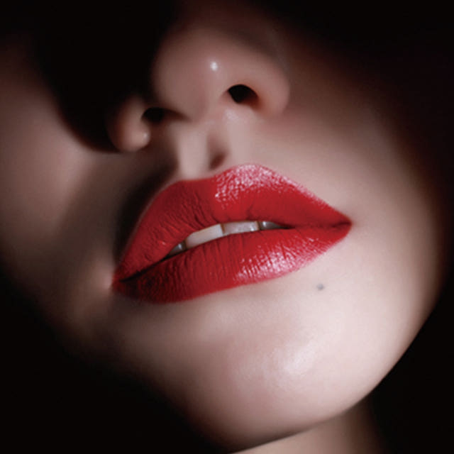 Eagle Lips Libre Rouge 3.5g Enchanting city mat On