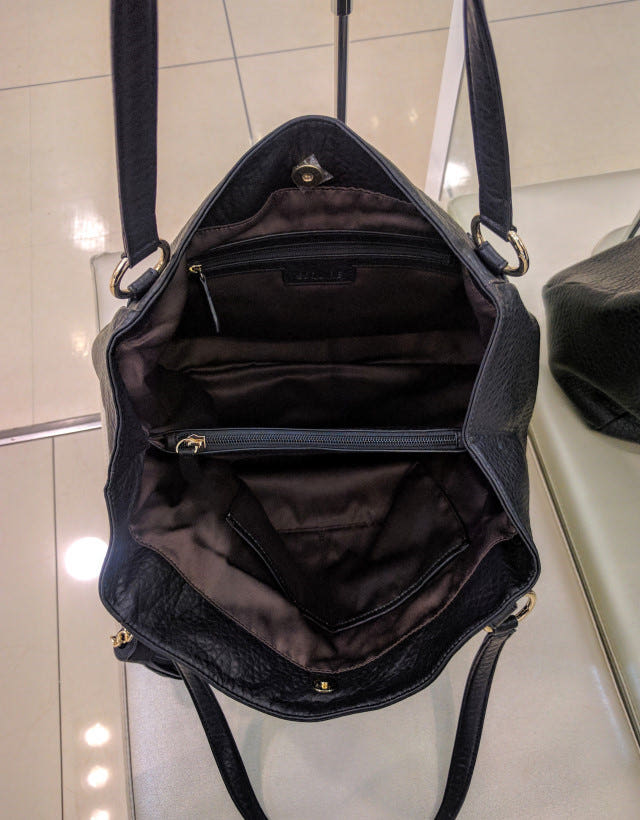 <b><p>Esquire Daily Bag Black EC6FHB931BK</p></b><b><p>エスクァイアデイリーショルダーバッグEC6FHB931BKブラック</p></b><br /><br /><p align='center'>