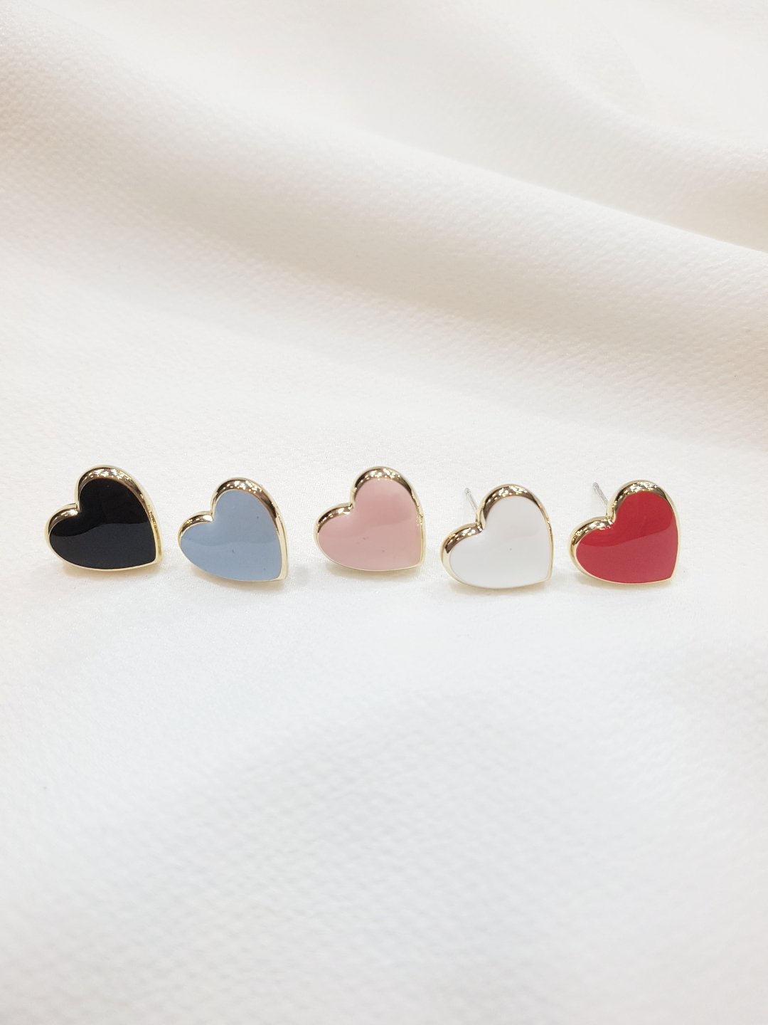 <b><p>cute mini heart rg 5color Silver fg Umbrella</p></b><b><p>かわいい ミニ ハート イヤリング 5色 ウンチム ウムプムプム キュ可愛らしい</p></b><br /><br /><p align='center'>