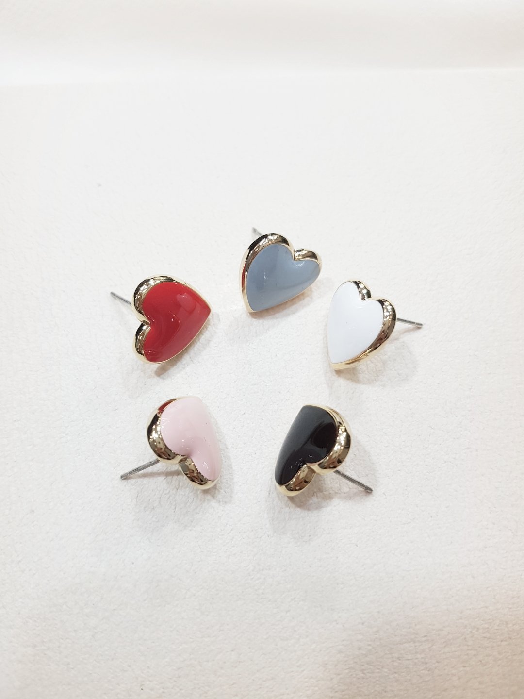 <b><p>cute mini heart rg 5color Silver fg Umbrella</p></b><b><p>かわいい ミニ ハート イヤリング 5色 ウンチム ウムプムプム キュ可愛らしい</p></b><br /><br /><p align='center'>