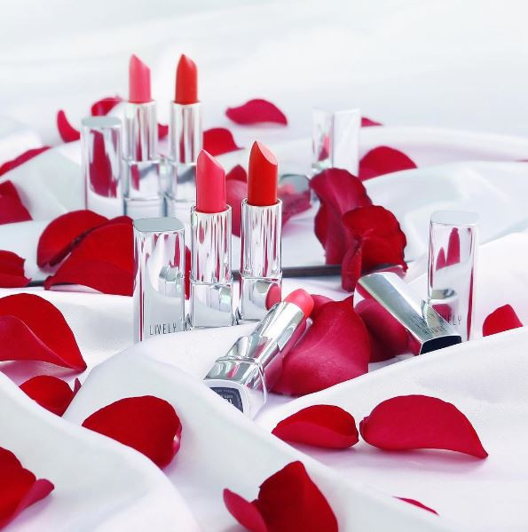 Eagle Lips Libre Rouge 3.5g Enchanting city mat On