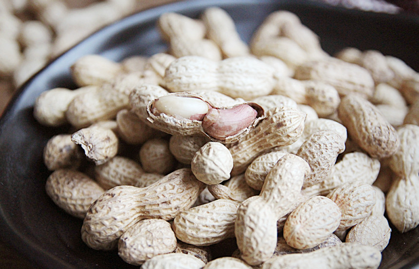 <b><p>Sweet Korean put 1 kg 500g stir-fry Domec</p></b><b><p>香ばしい 韓国語 ピーナッツ 1キロ 500g 炒め 国産 高敞 ロースト 紫色</p></b><br /><br /><p align='center'>