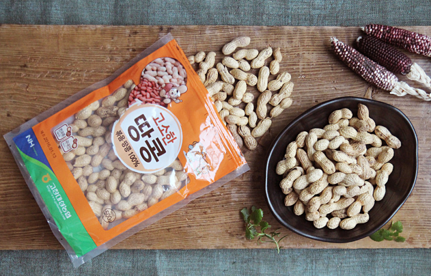 <b><p>Sweet Korean put 1 kg 500g stir-fry Domec</p></b><b><p>香ばしい 韓国語 ピーナッツ 1キロ 500g 炒め 国産 高敞 ロースト 紫色</p></b><br /><br /><p align='center'>