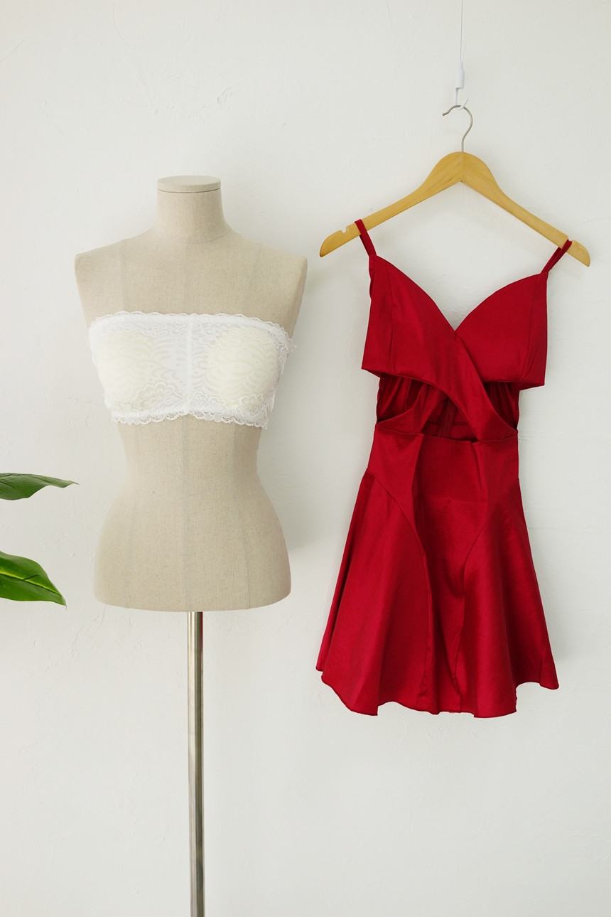 Beautiful lace bra top off shoulder underwear wedd