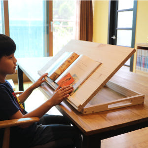 각도조절 보조책상 튼튼한 원목 독서대 대형사이즈 이동형 접이식책상 무도색 실사용 후기 | 효과 있을까? - 상품 이미지 1