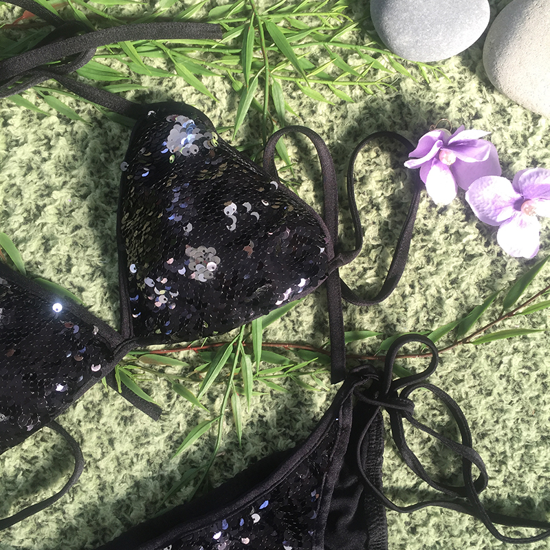 <b><p>Merid Sequin Biki Twenties wom pk black xy</p></b><b><p>人魚スパンコールビキニ 20代の女性 ピンク ブラック セクシーモノ ビーチディネート</p></b><br /><br /><p align='center'>