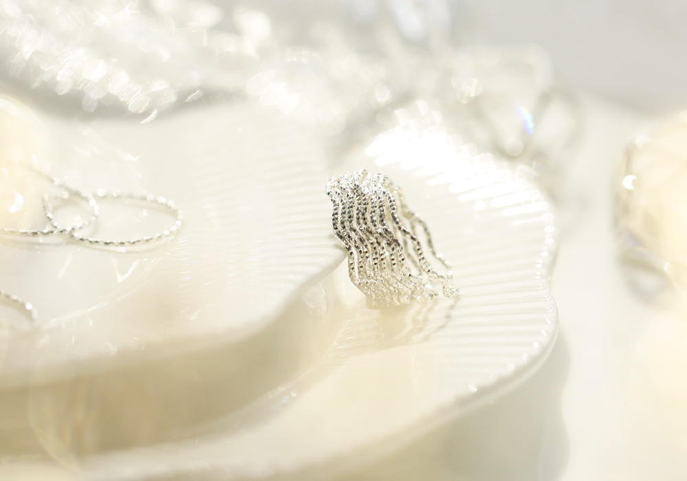 <b><p>Rubbing Silver album_925 room friendship</p></b><b><p>ブルリング 銀色の波 銀の指輪_925 ウンシル 友情 十本 バー糸 アンティークな</p></b><br /><br /><p align='center'>