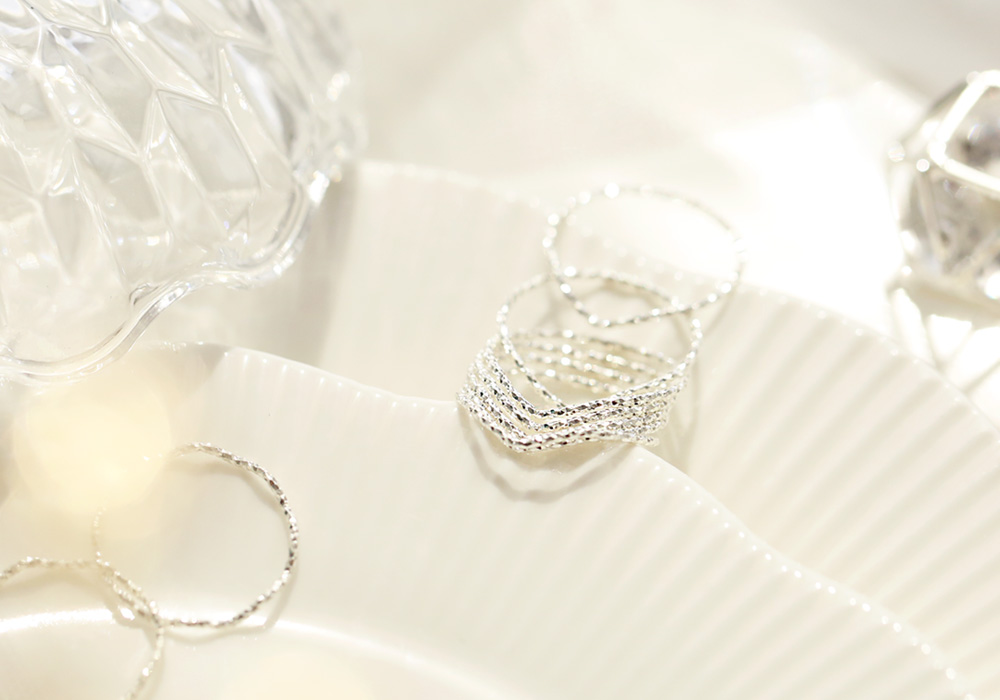 <b><p>Rubbing Silver album_925 room friendship</p></b><b><p>ブルリング 銀色の波 銀の指輪_925 ウンシル 友情 十本 バー糸 アンティークな</p></b><br /><br /><p align='center'>