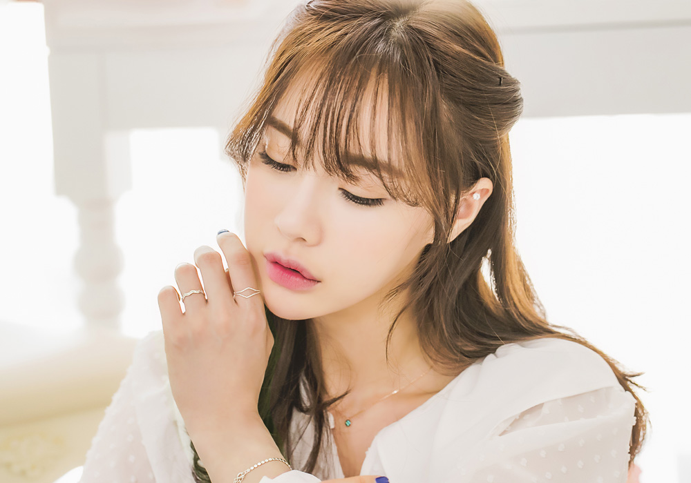 <b><p>Rubbing Silver album_925 room friendship</p></b><b><p>ブルリング 銀色の波 銀の指輪_925 ウンシル 友情 十本 バー糸 アンティークな</p></b><br /><br /><p align='center'>