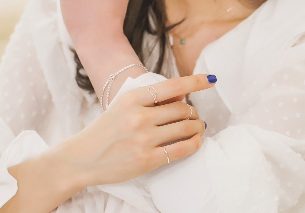 <b><p>Rubbing Silver album_925 room friendship</p></b><b><p>ブルリング 銀色の波 銀の指輪_925 ウンシル 友情 十本 バー糸 アンティークな</p></b><br /><br /><p align='center'>