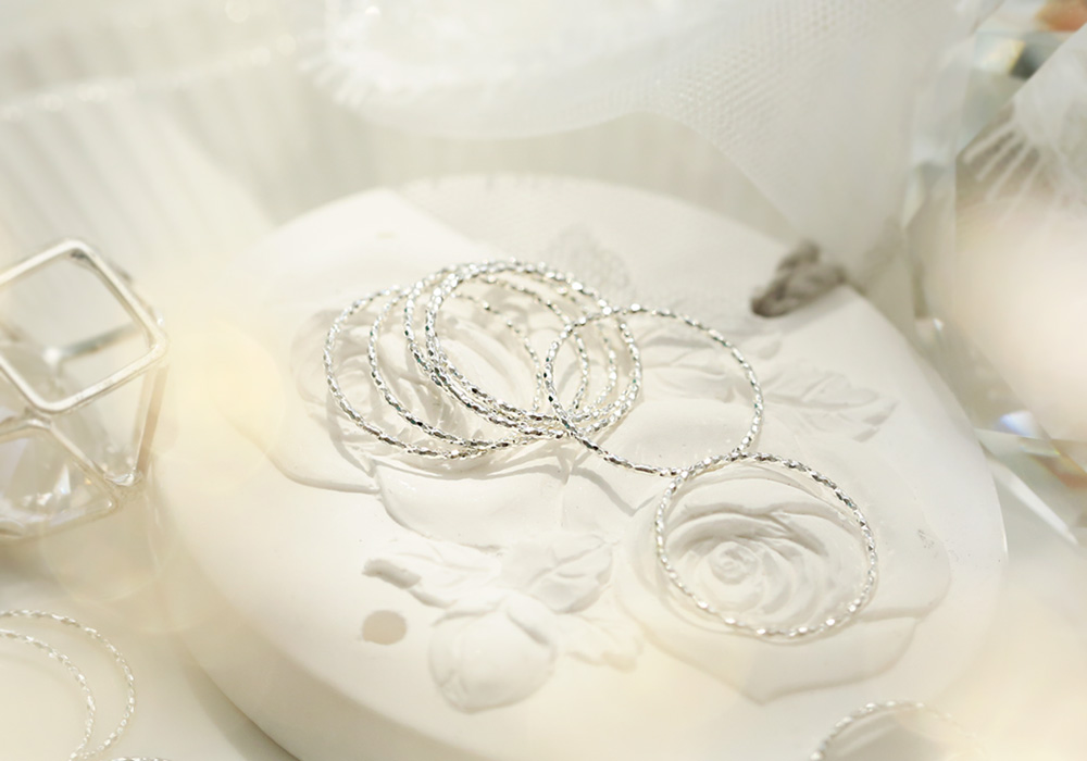 <b><p>Rubbing Silver album_925 room friendship</p></b><b><p>ブルリング 銀色の波 銀の指輪_925 ウンシル 友情 十本 バー糸 アンティークな</p></b><br /><br /><p align='center'>